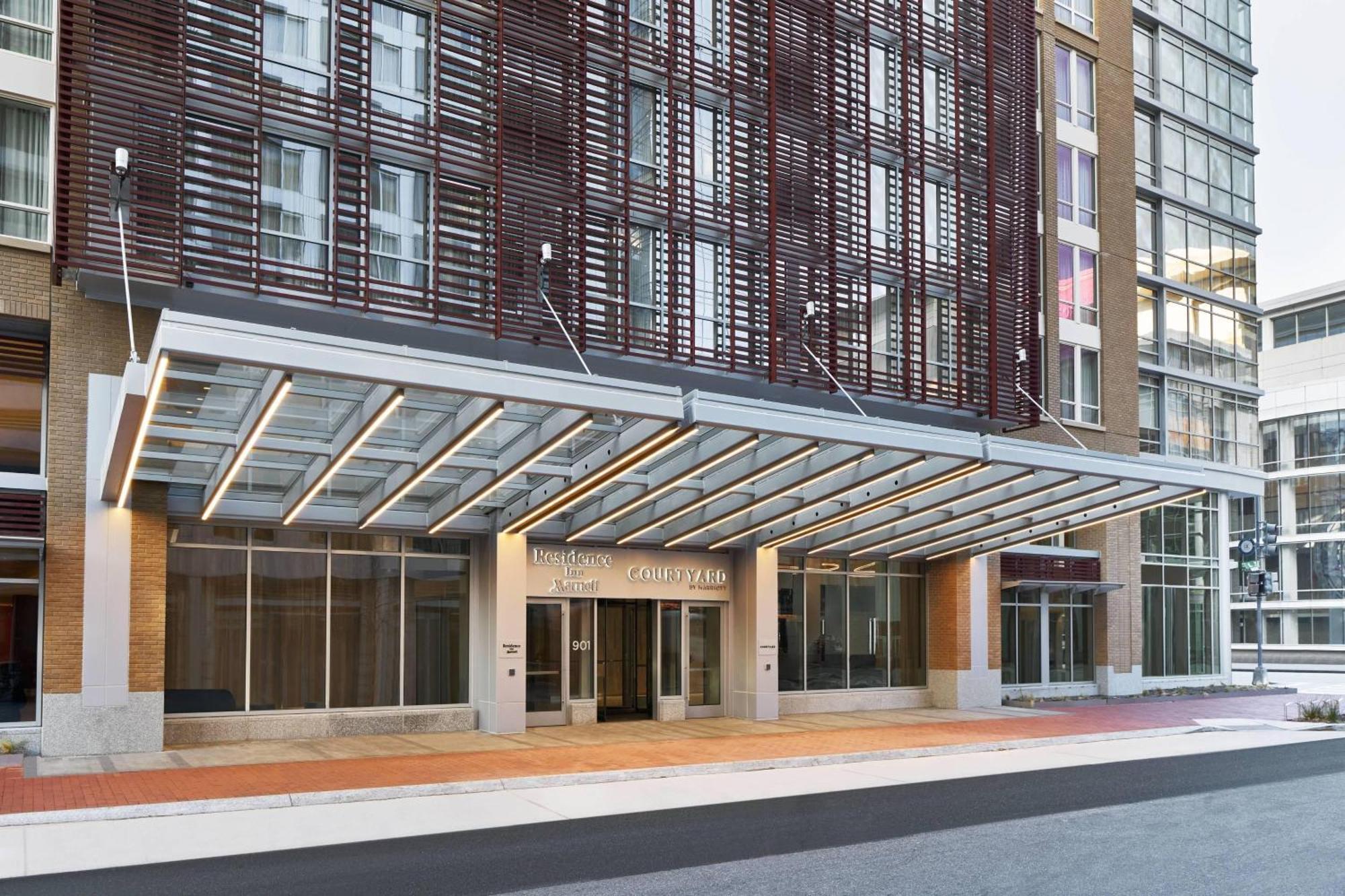 คอร์ตยาร์ด วอชิงตัน ดาวน์ทาวน์/คอนเวนชั่น เซ็นเตอร์ Hotel ภายนอก รูปภาพ